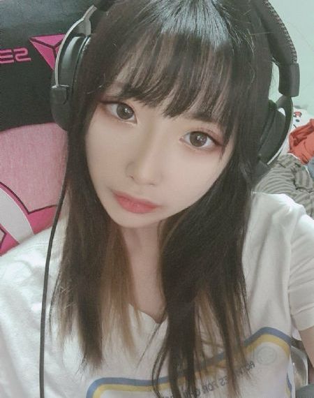 欧美电影扑克片段_在线观看免费版