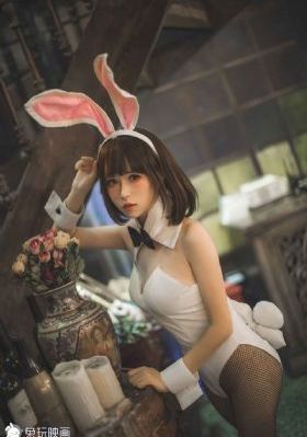 亚洲欧美日本一区二区_高清免费观看视频